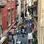 Teatro Nuovo Nápoles